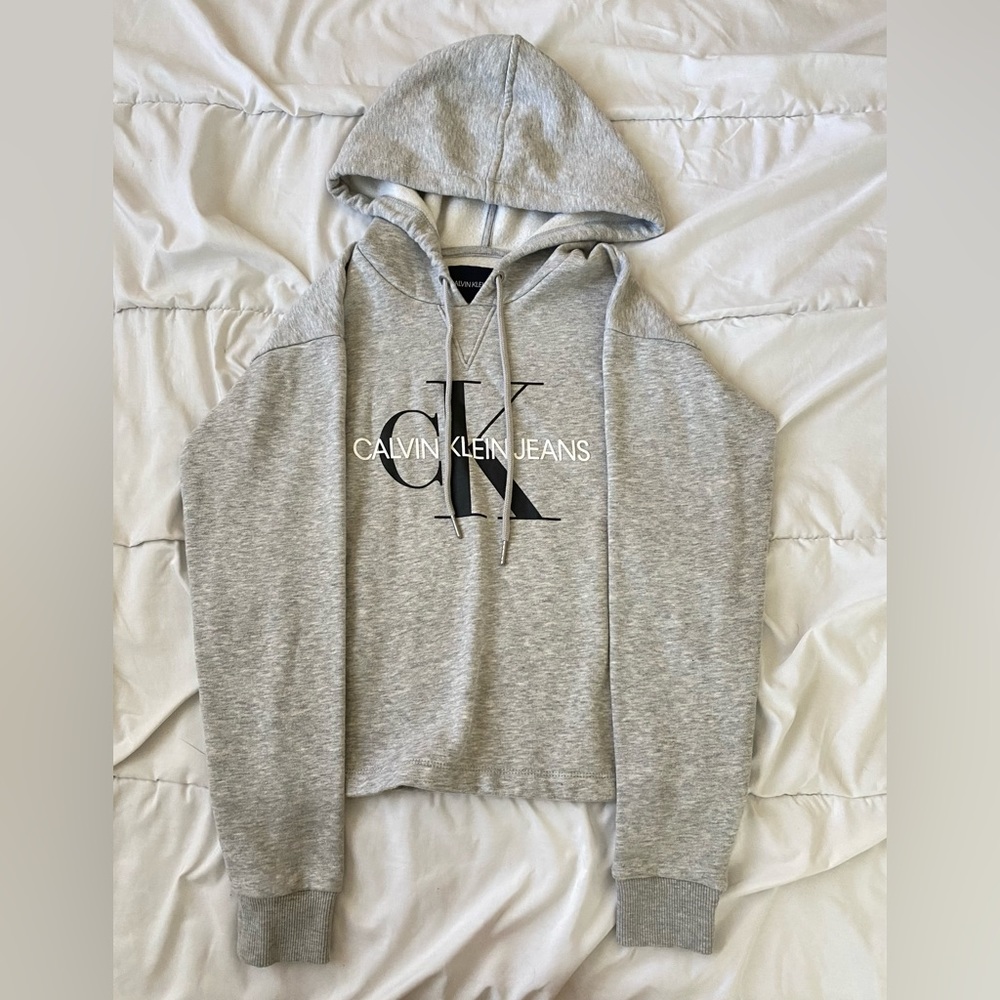 Calvin Klein • Hoodie